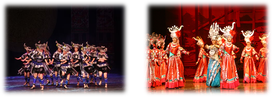 大型民族歌舞「多彩貴州風」公演の様子